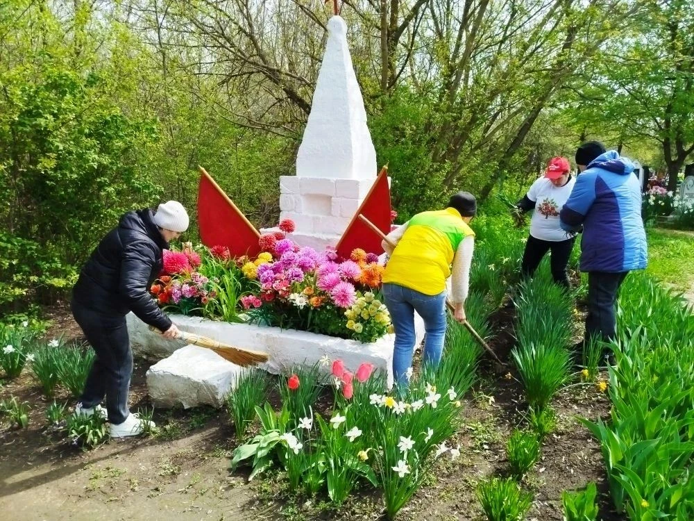 «Останется память живая»: забота о героях рядом с нами