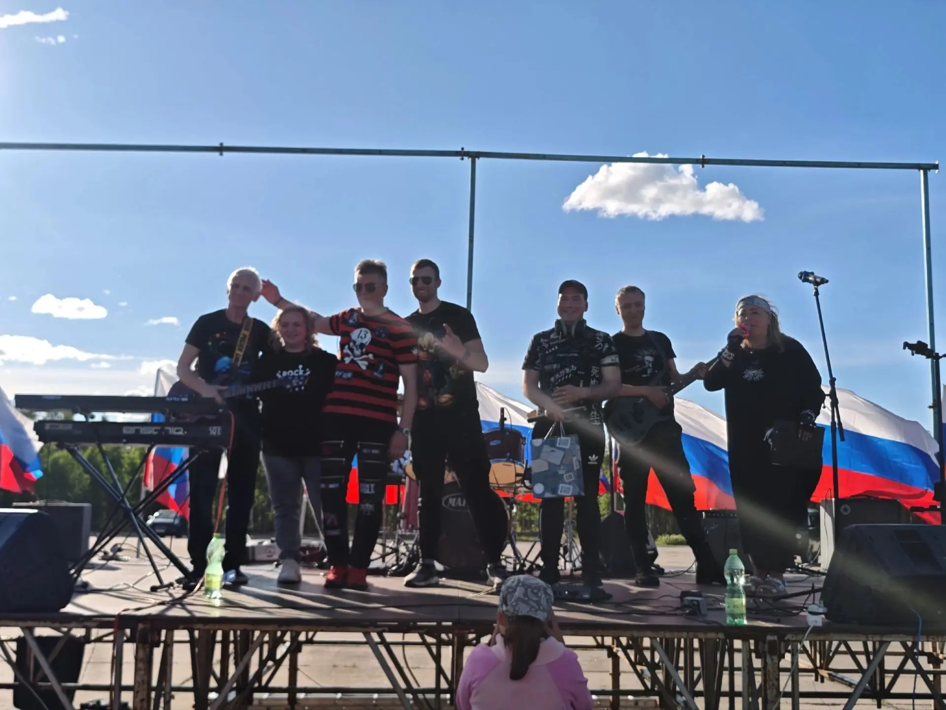 «Сердце Алакуртти» 14 июня пульсировало в ритме рока
На вертолётной площадке села прошёл VII фестива