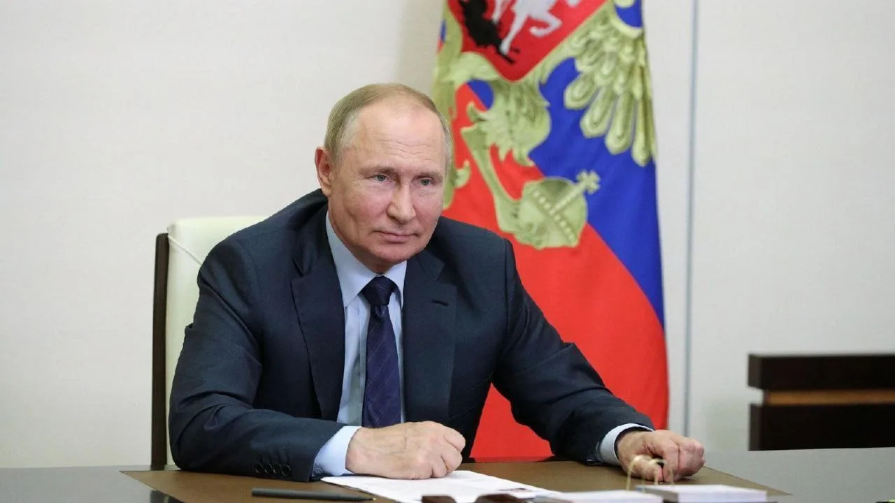🎉 7 октября День Рождения отмечает Президент Российской Федерации Владимир Владимирови...