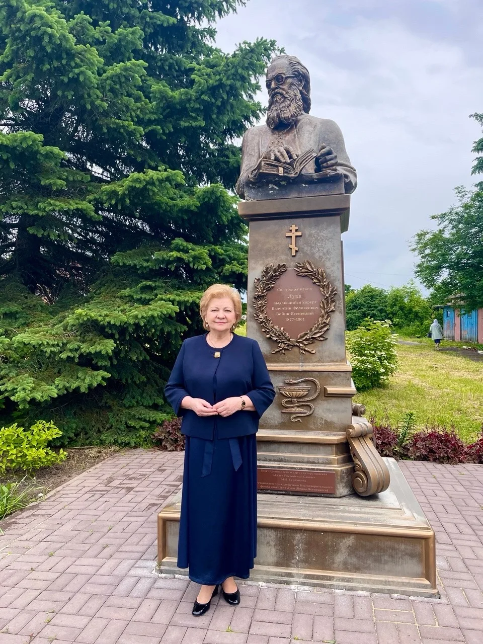💬️Алла Чертова :
Я принимаю участие в Международном медицинском конгрессе, посвящённом памяти святи