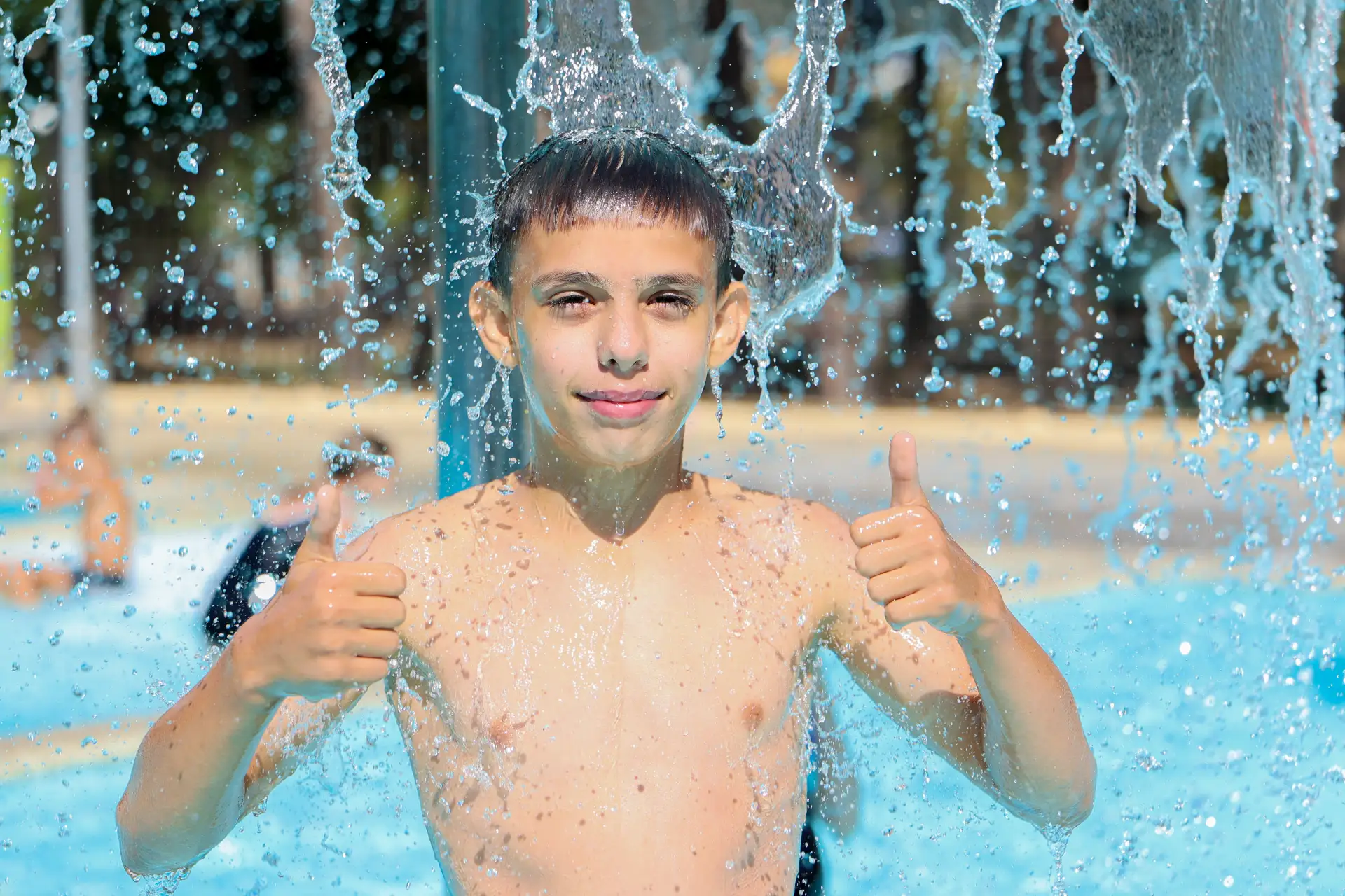 ПЛЕСКАТЬСЯ, СМЕЯТЬСЯ И ОТДЫХАТЬ! ☀️🏊‍♂️