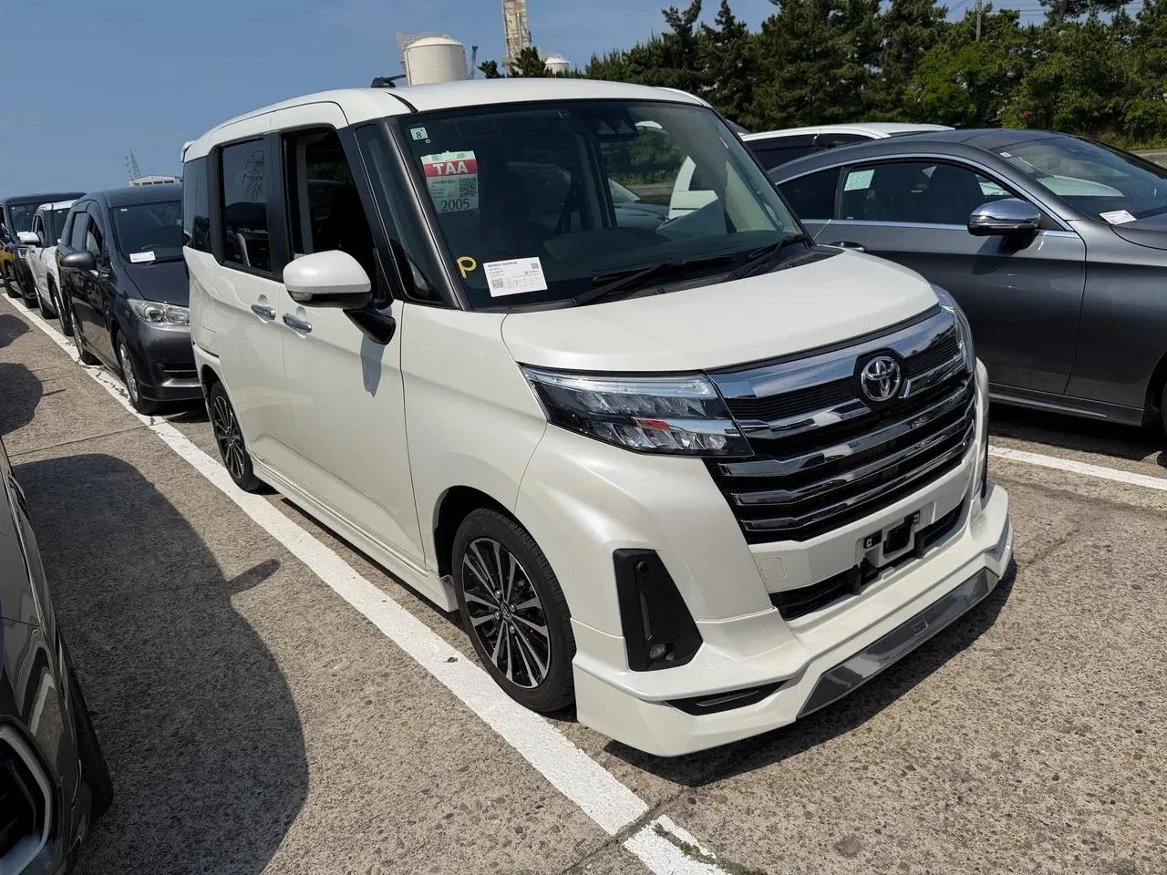 ⚓ В порту
⏳ Время поиска: 6 дней
🚘 TOYOTA ROOMY
⏺ Год: 2021
⏺ Пробег: 26 000 км
⏺ Оценка: 4,5 балла