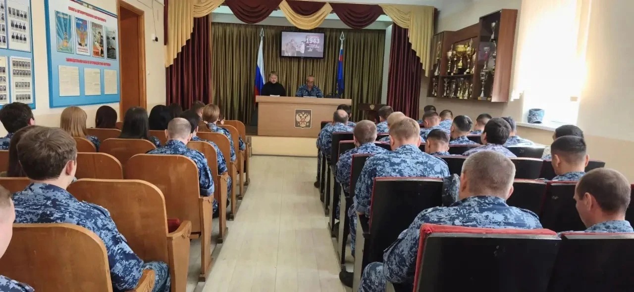 Личный состав Управления по конвоированию УФСИН России по Саратовской области встретилс...