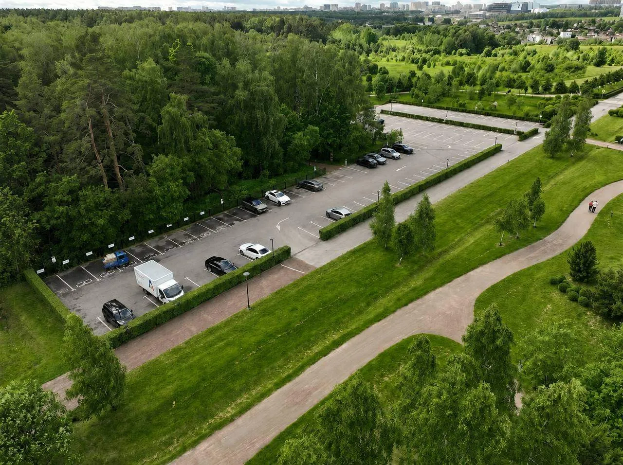 Друзья, с 24 августа по 18 сентября на территории парковки «Сколково» будут проводиться...