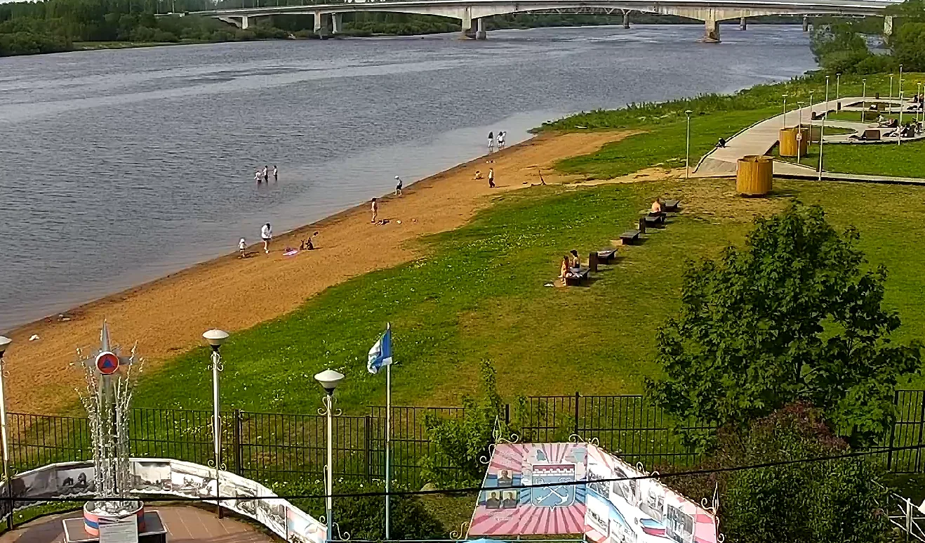 ☀️С наступлением жаркой погоды дети тянутся к воде.