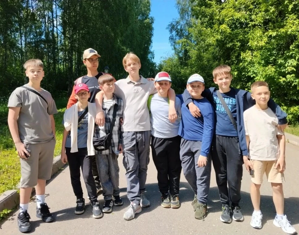 🎓🌿- "Даремские парни", вы как? 

- А вот как - десять дней пролетели на одном дыхании!

☀Летняя пр