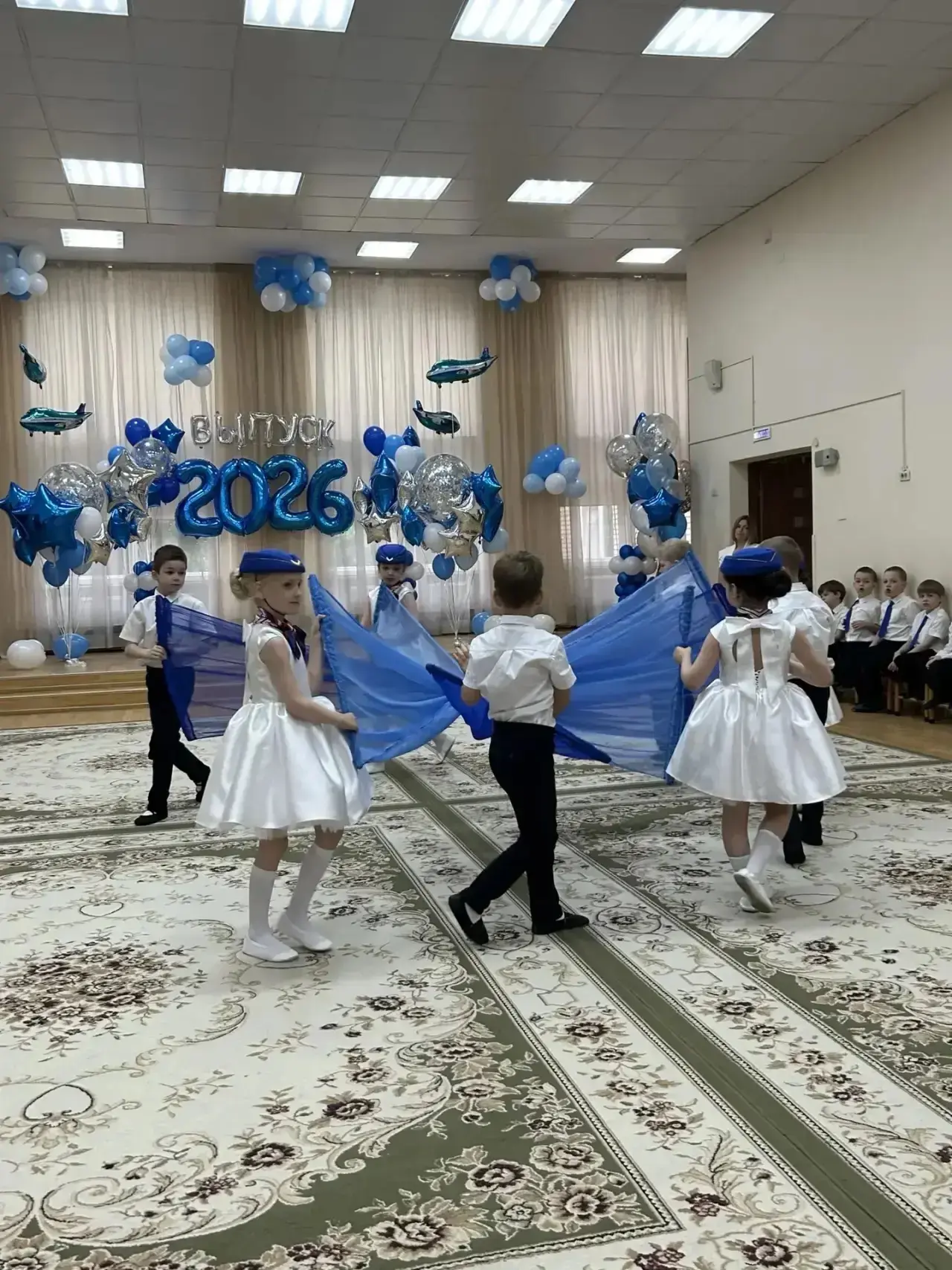 🎈 Свершилось! Вот и отгремел долгожданный выпускной у воспитанников дошкольного отделения 💫 Позади т