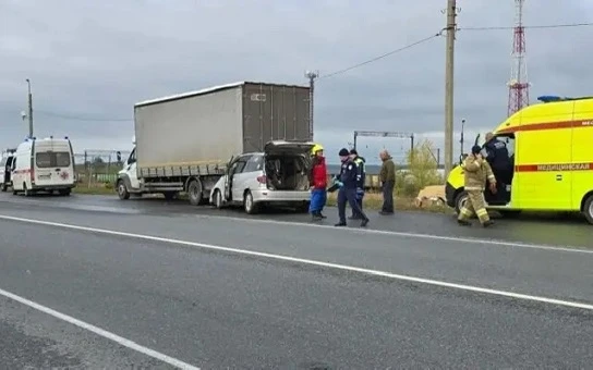 ❗️На М-5 столкнулись легковушка и грузовой автомобиль. Есть пострадавший