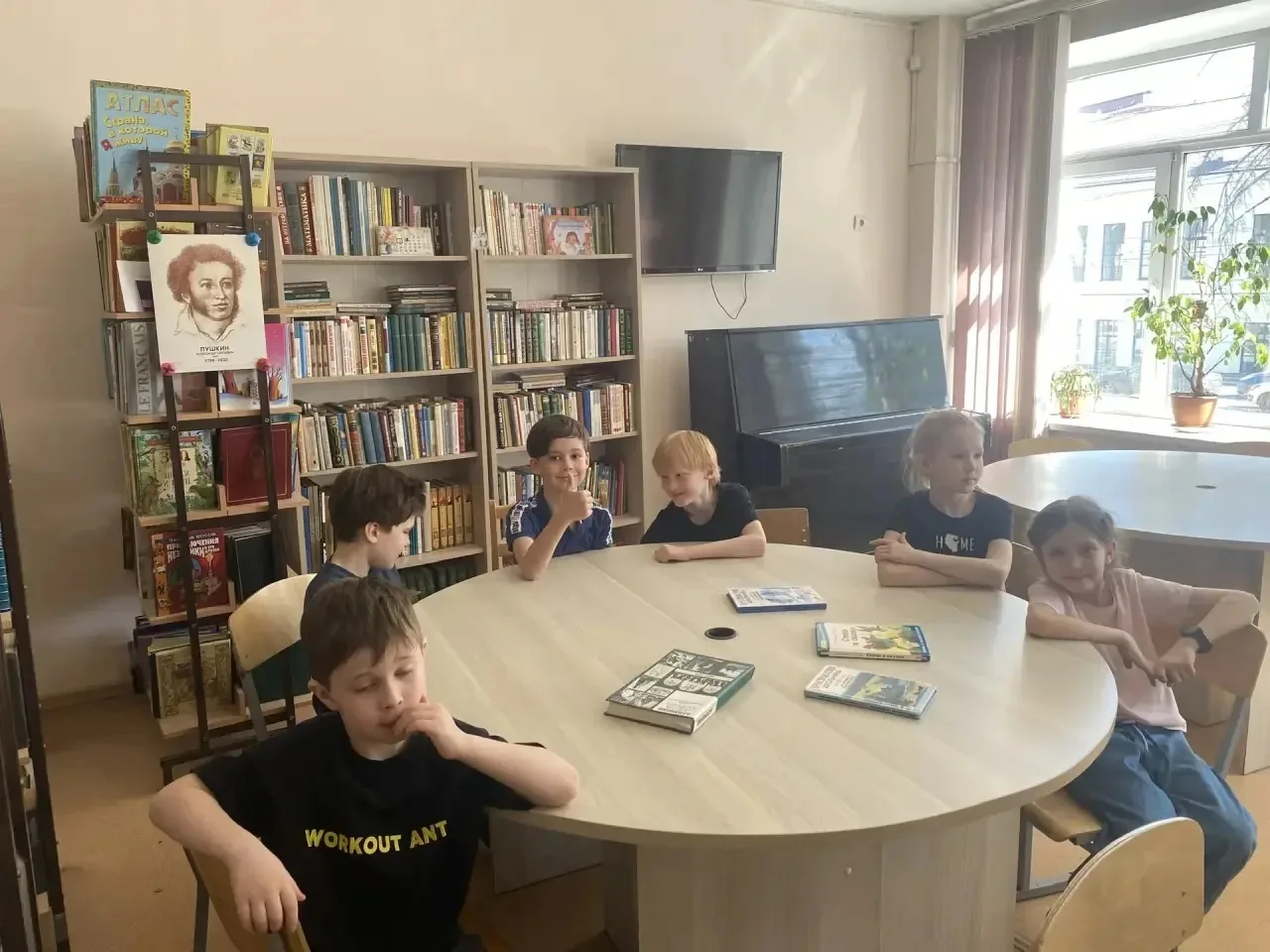 Третий день в пришкольном весеннем лагере «Шик» (МАОУ «Гимназия № 3») получился по‑настоящему волшеб
