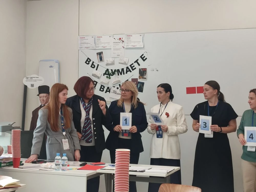 🧮📚✨ Сегодня состоялся практико‑ориентированный семинар в Областном техно-лицее им. В.И. Долгих!  На 