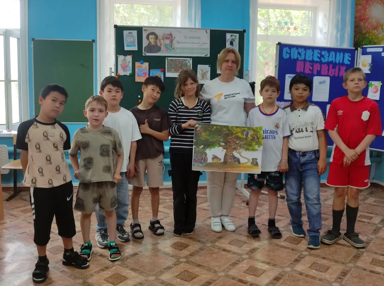 Сегодняшний день в летнем оздоровительном лагере "Созвездие Первых" прошёл под "Звездой...