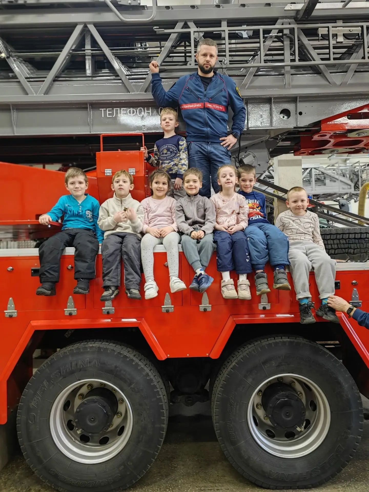 🚒 Пожарно-спасательные отряды: главное за неделю  ⭐ ПСО Василеостровского района Сотрудники отряда п