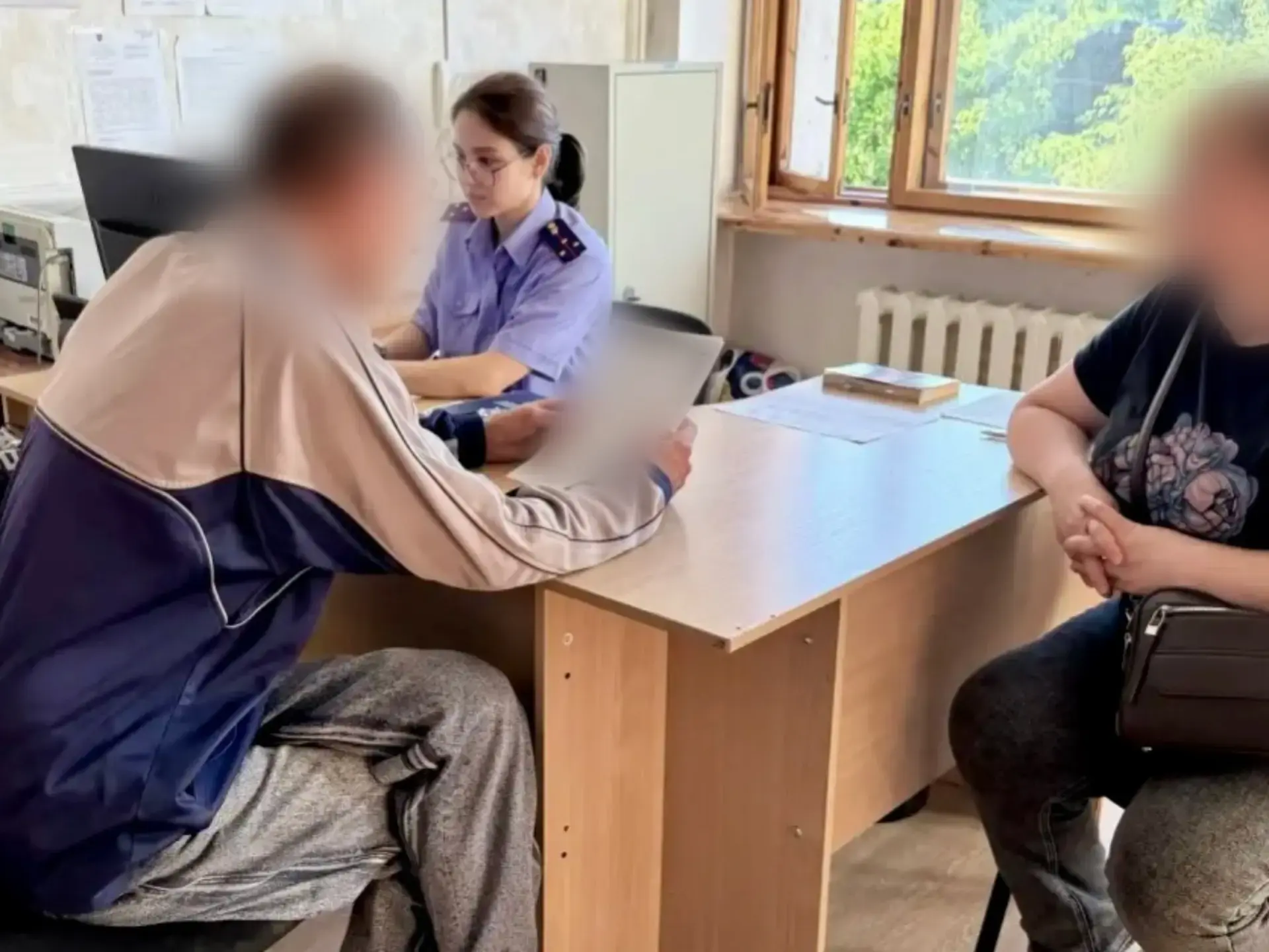 😐 В Котельниче возбуждено уголовное дело по статье о реабилитации нацизма. Мужчина прикурил от Вечн