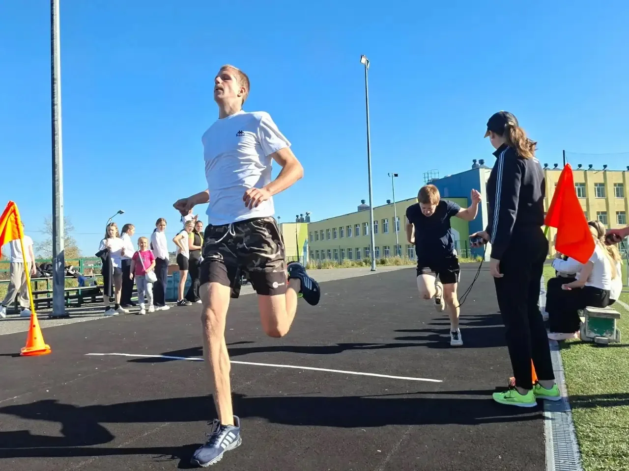 🏃‍♂️🏃‍♀️ Сегодня школа бежала!