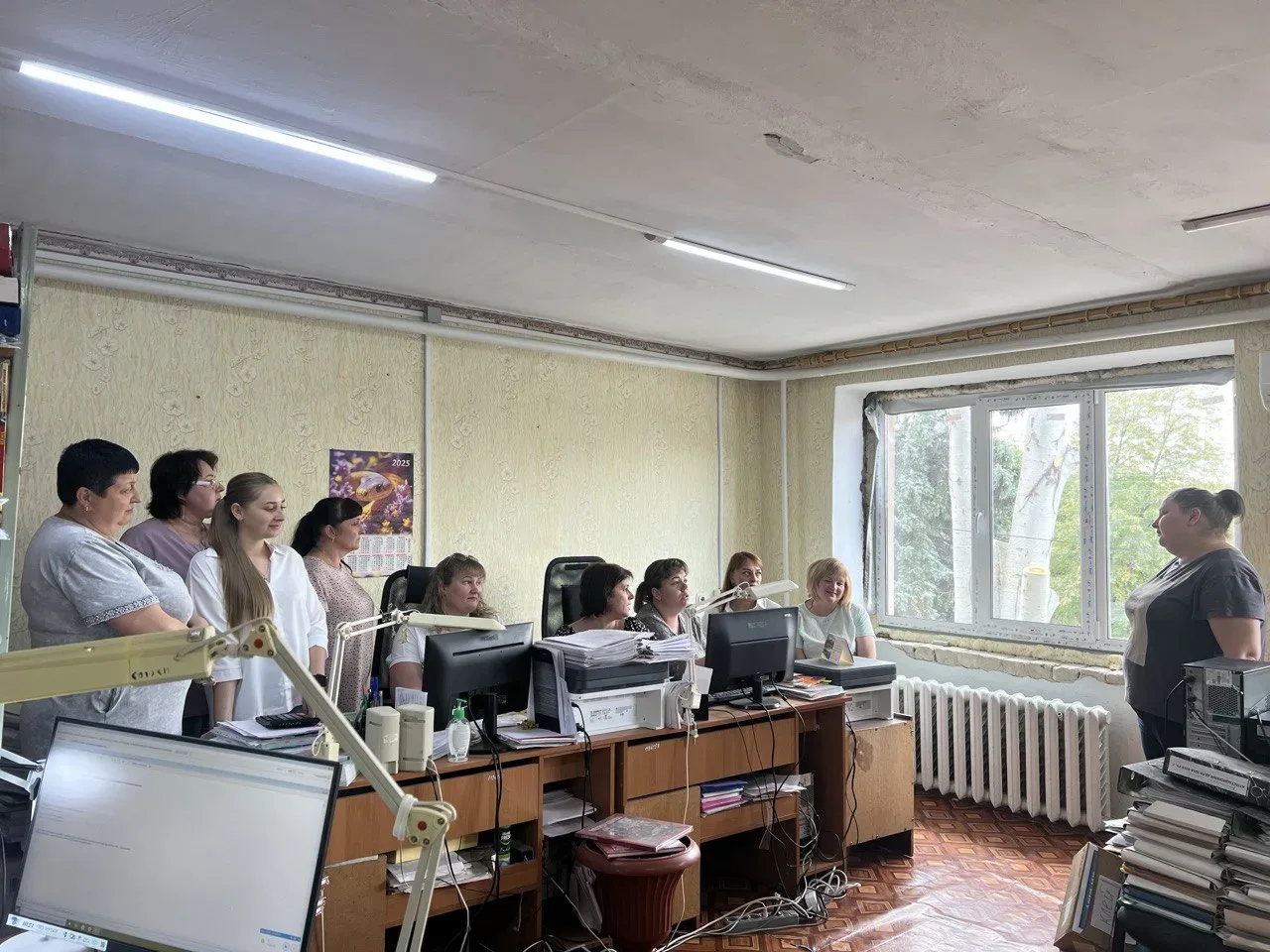 Депутат Тельмановского муниципального совета Юлия Налбат провела рабочую встречу с колл...