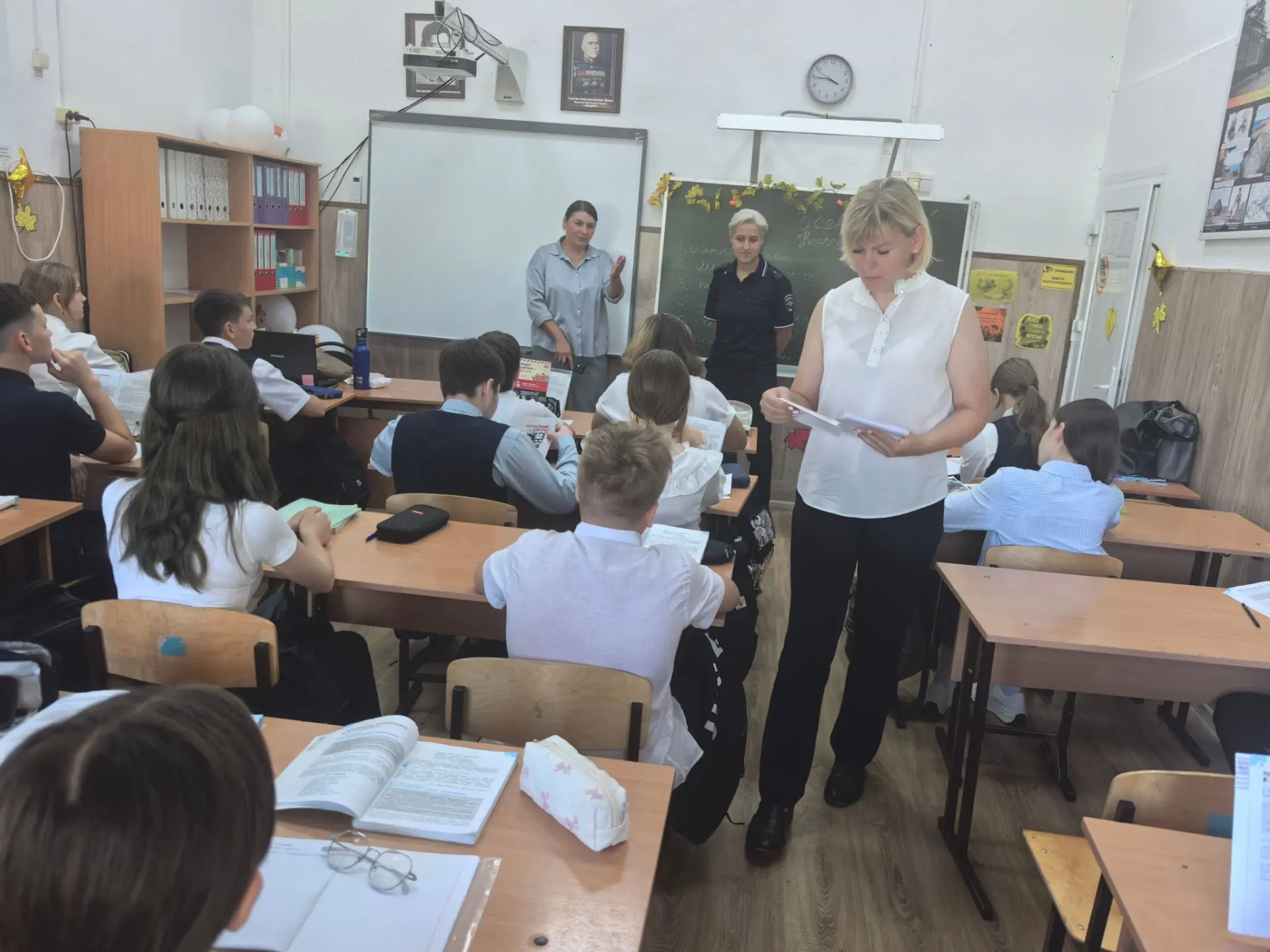 Важная встреча с профессионалами: учимся безопасности на железной дороге