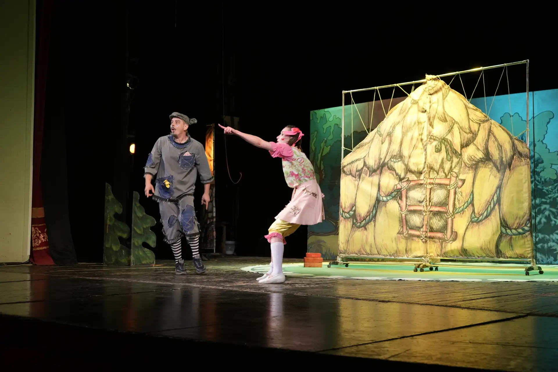 ​Лето, солнце и 2000 улыбок в наших креслах! 🎭✨

​Июнь пролетел как один миг, но какой насыщенный!
