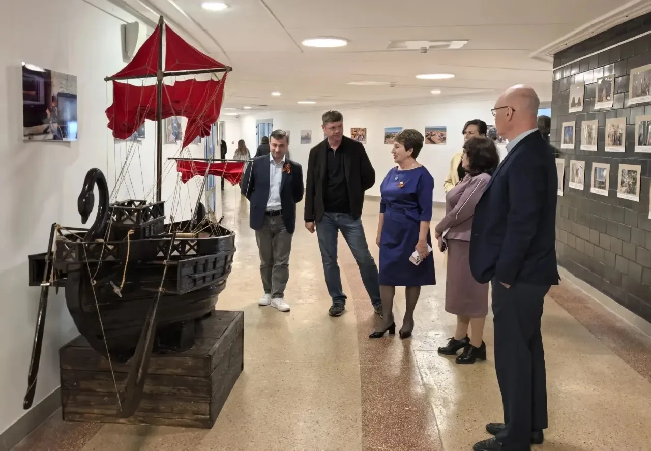 В СевГУ открылось музейное пространство «Живые и мертвые в едином стоят строю».