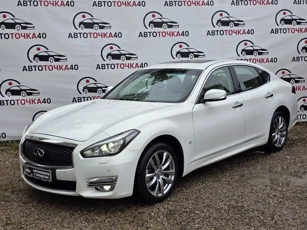 🚗 В продаже Infiniti Q70 3.7 AT, 2015 год