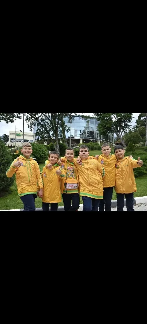 Ура! 🎉 Мечта сбылась!  

Сразу два наших ученика осуществили свою заветную мечту — попали на 6‑ю см