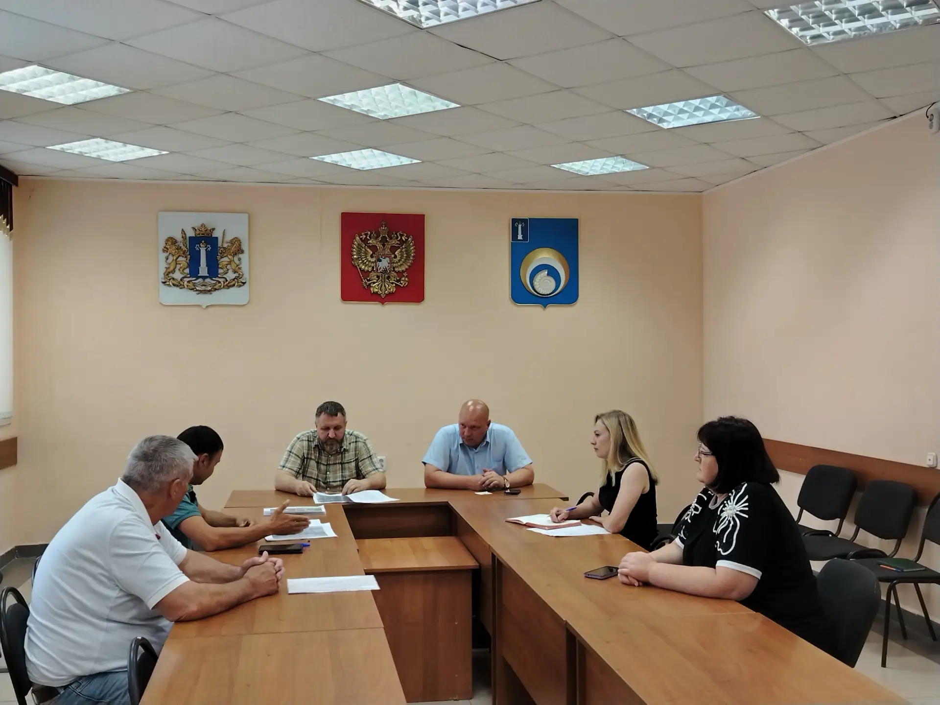 Заседание комиссии по градостроительству в администрации Ульяновского района

🏛 В администрации Уль