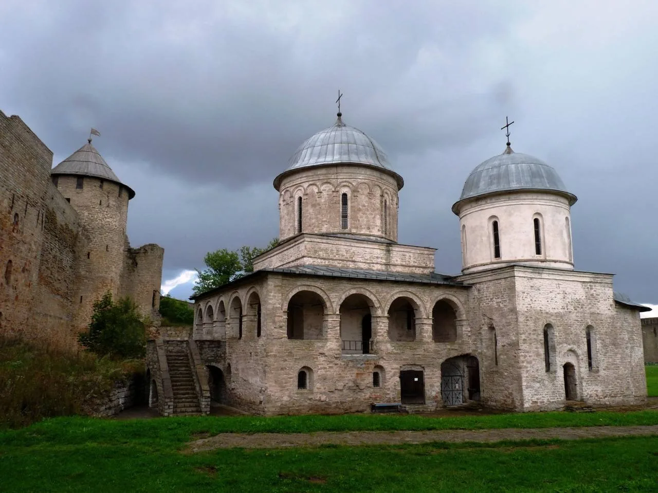 Главный праздник Ленобласти пройдёт в Ивангородской крепости🍃

Ивангород станет столицей Дня Ленинг
