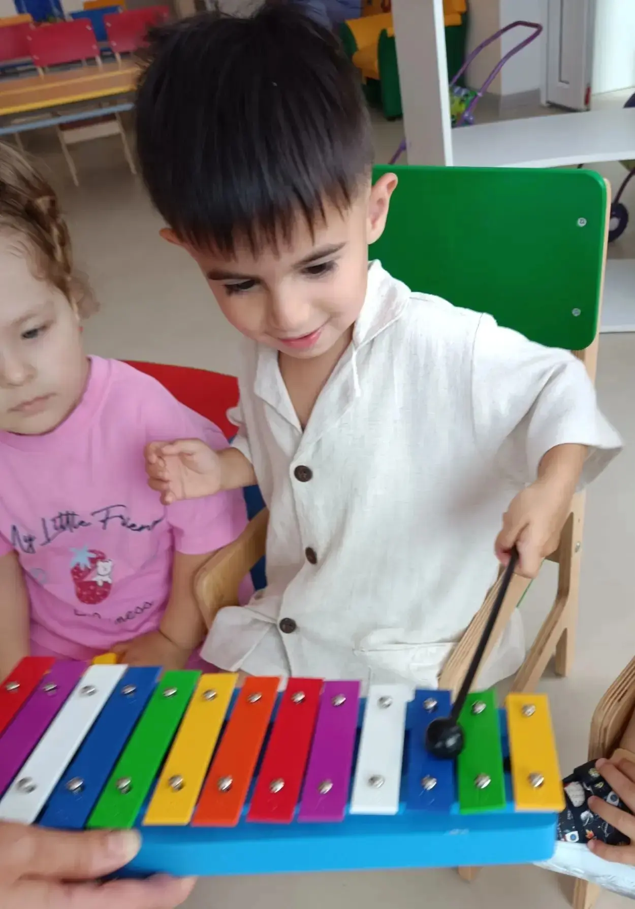 🎶 Сегодня в группе «Осьминожки» было музыкально и невероятно интересно! 🎶

Малыши устроили настоящ