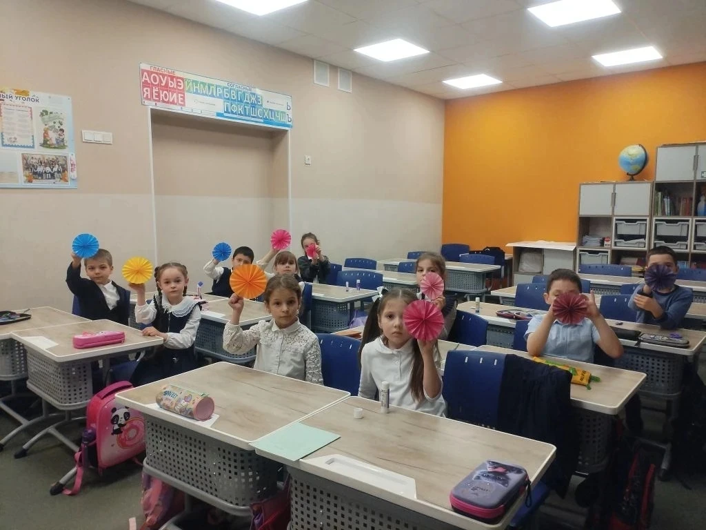 🐲В рамках «Дня китайской культуры» в нашей школе прошло занятие, которое объединило творчество, фант