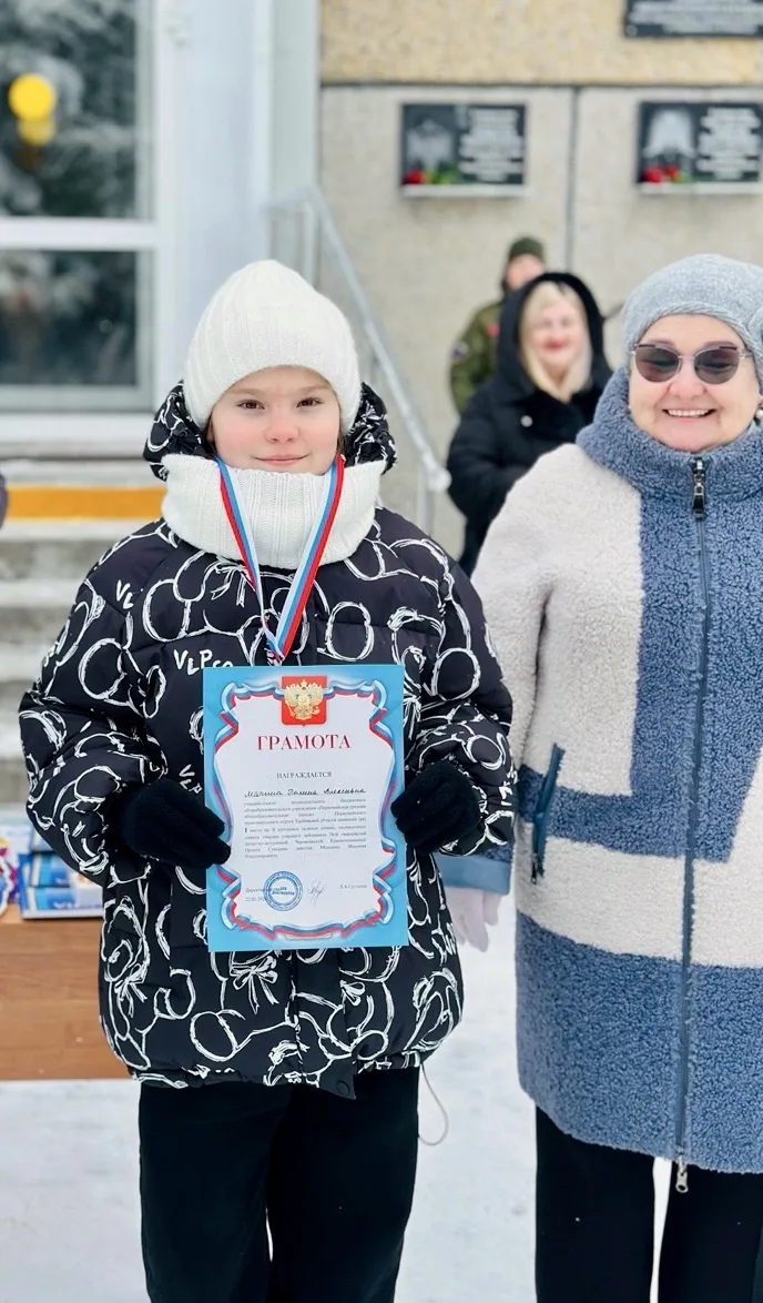День в спорте, без интернета, провели сегодня Первомайские школьники!  ✨Вторые школьные лыжные гонки