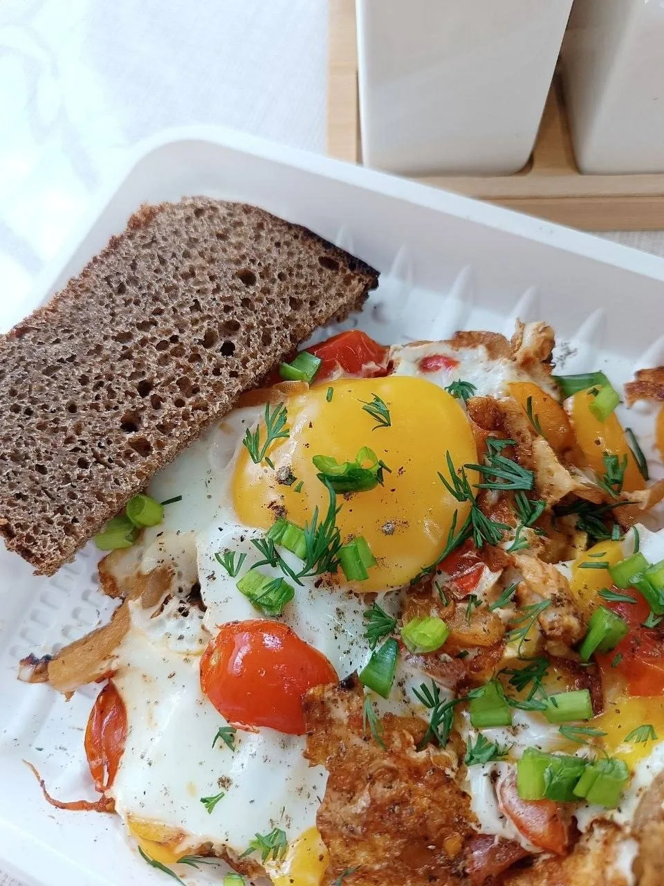 Чашечка горячего вкусного кофе перед работой ещё никому не помешала. Так что заходите. ...