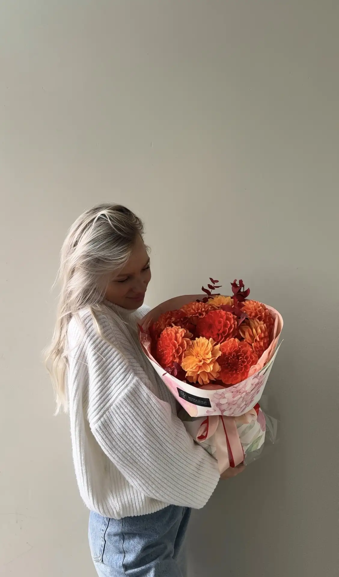 А что это...? Сезон георгинов догоняет пионы!💓