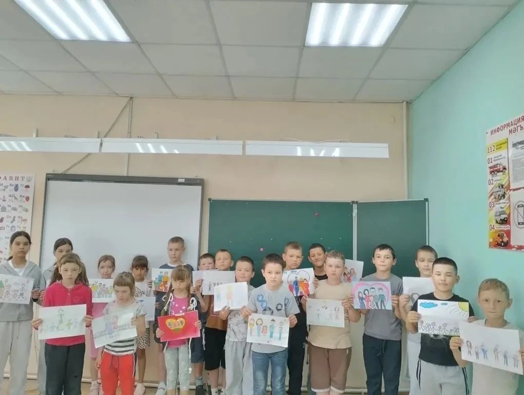 Еще один насыщенный и веселый день прошел в нашем летнем оздоровительном лагере "Кояшкай"! 

Утро на