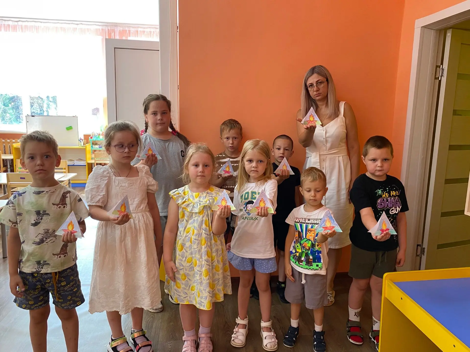 В нашем детском саду прошла трогательная акция #СвечаПамяти Мероприятие, посвящённое Дню памяти и ск