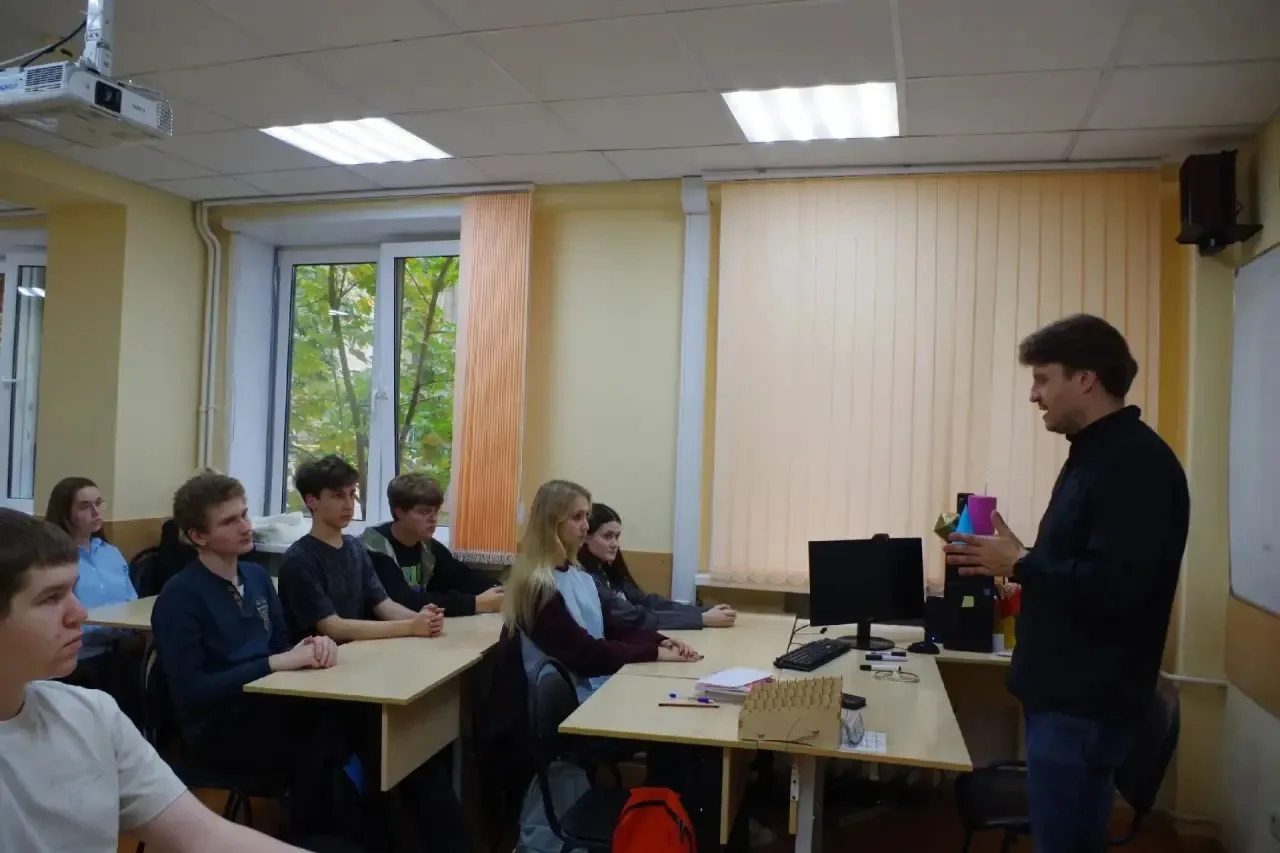 📌 Продолжаем цикл профориентационных встреч для учащихся 10-х классов Предуниверсария ...