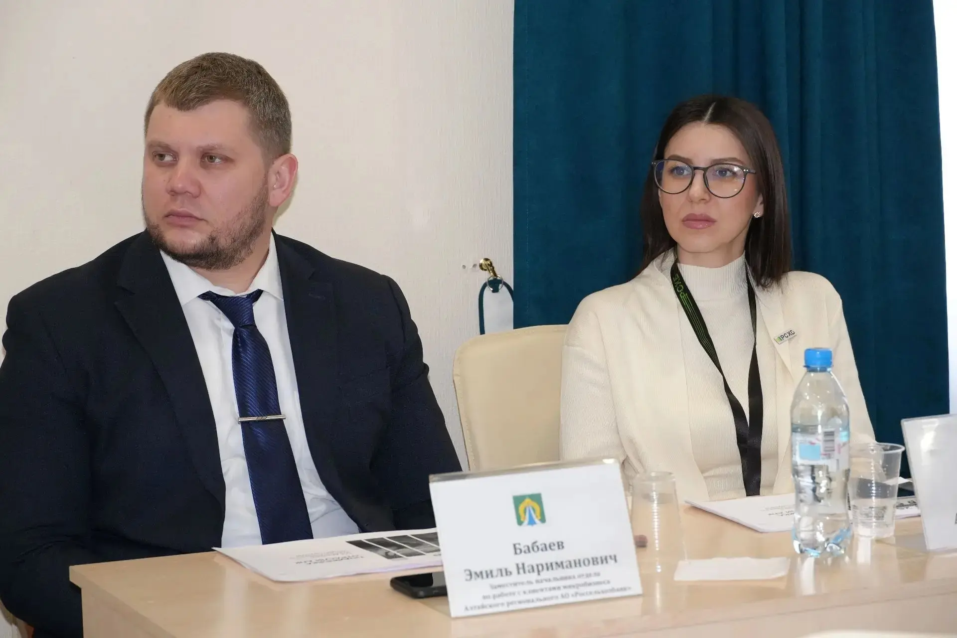 ‎Сегодня глава района Игорь Владимирович Жарков провел совещание с представителями и руководителями 