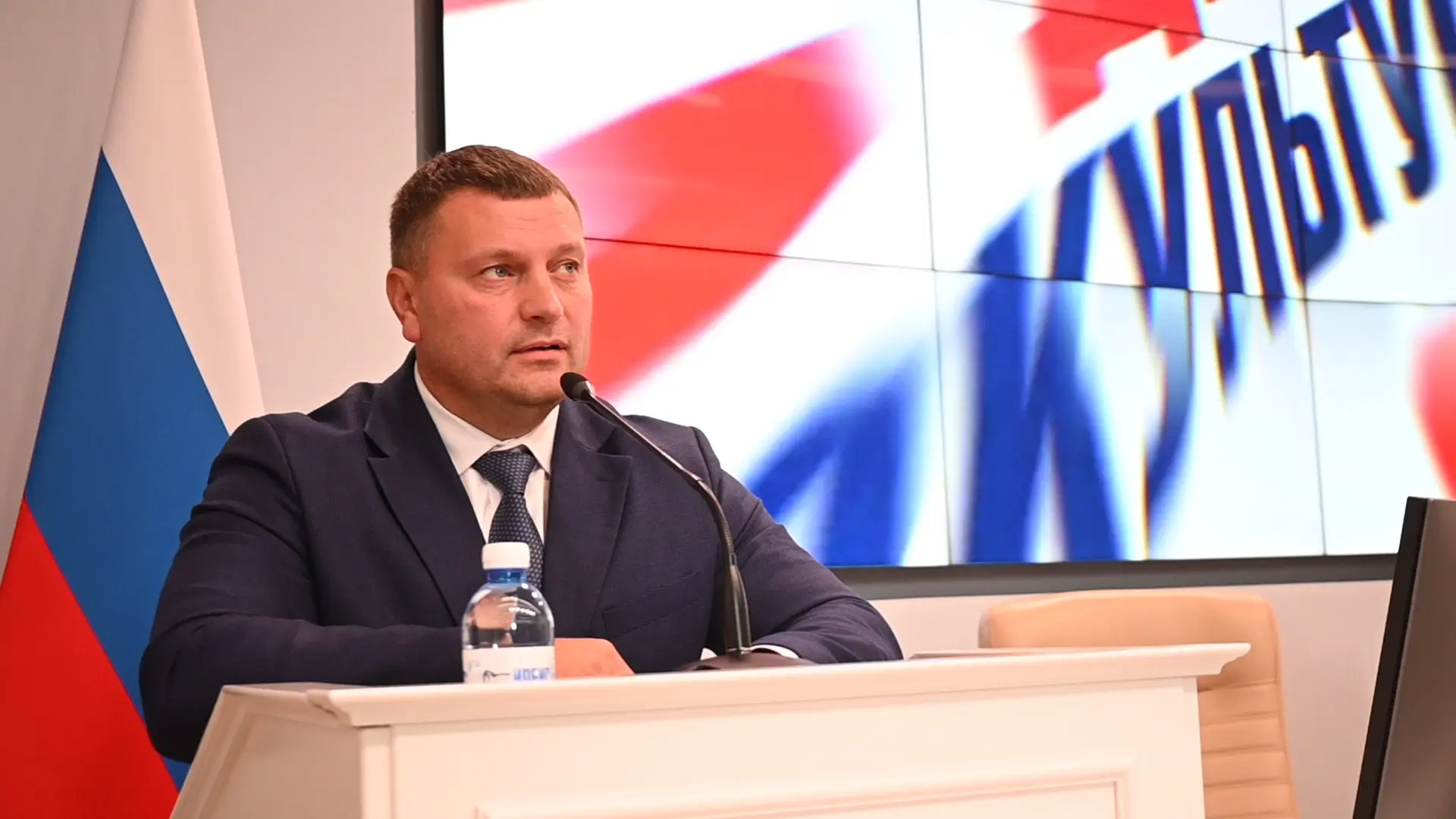В преддверии Дня физкультурника в правительстве Кузбасса прошел торжественный прием. Этот праздник —