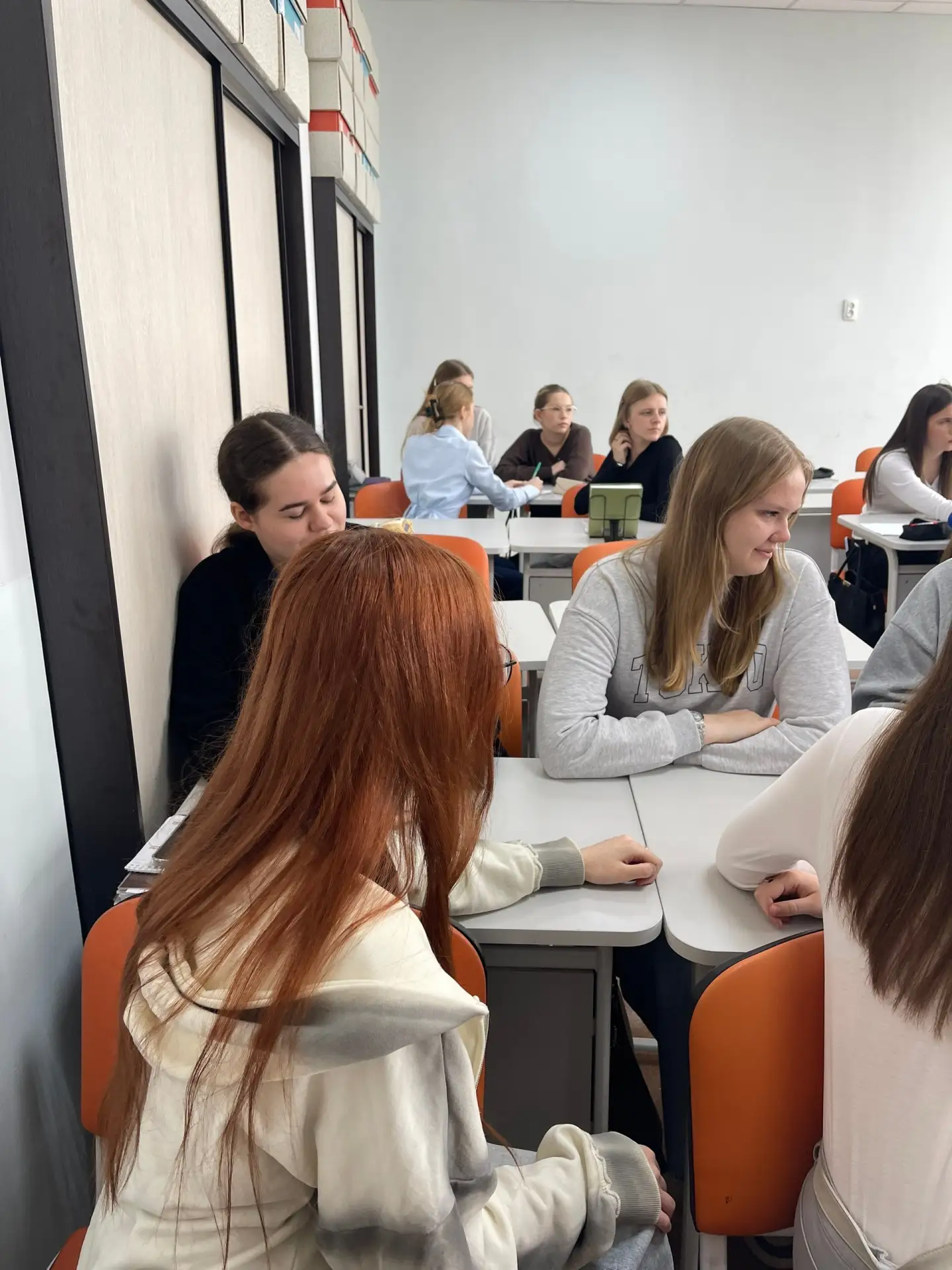 В рамках НВТиТ в 11 а прошел квиз: "Искусство интеллекта". Квиз - не только проверка знаний, но и во
