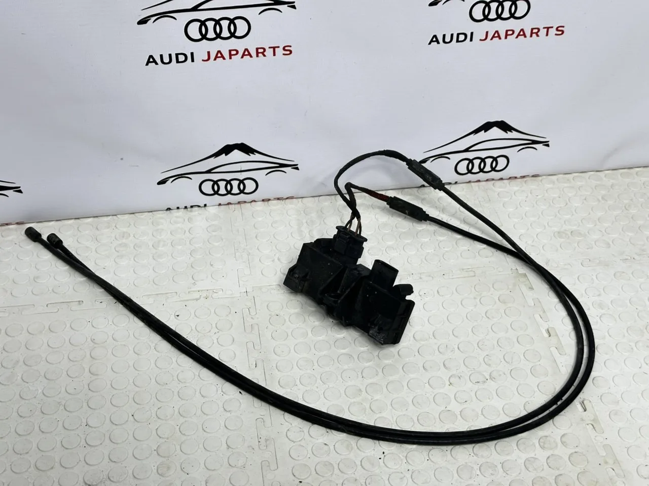 🔧 Блок управления крышкой багажника для Audi A4 5 B9 🔧