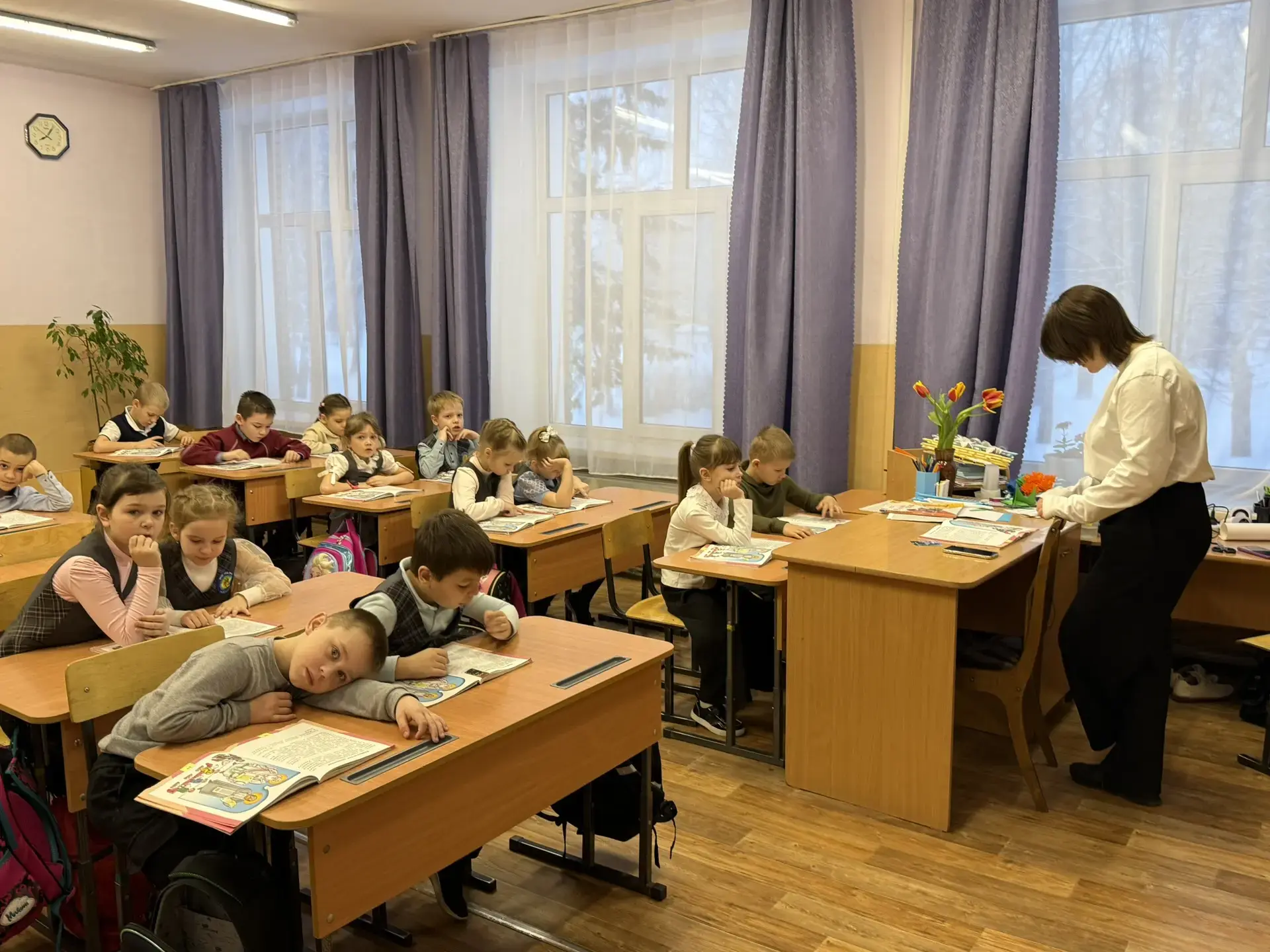 🎉 Сегодня в нашей школе произошло нечто удивительное! По инициативе нашего  советника Коняшиной Ирин