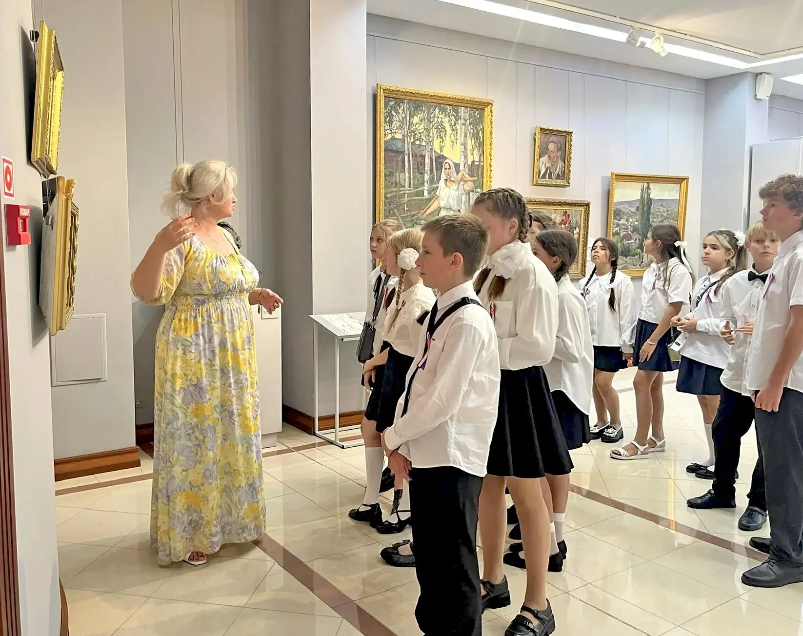 🎒🎨 Вот так мы встретили 1 сентября в Белгородском художественном музее!