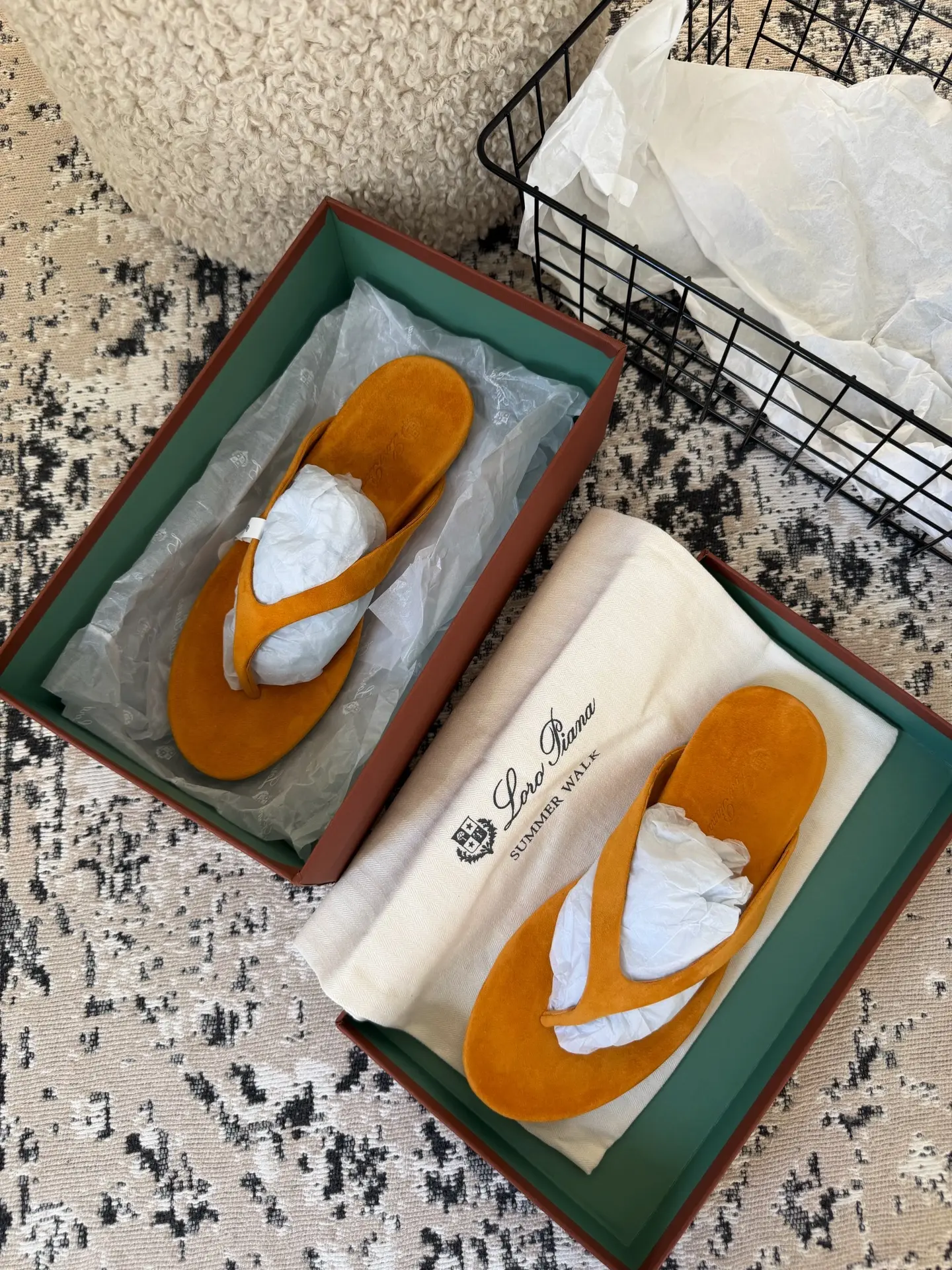 Вьетнамки в стиле Loro Piana, в красивом горчичном цвете💛