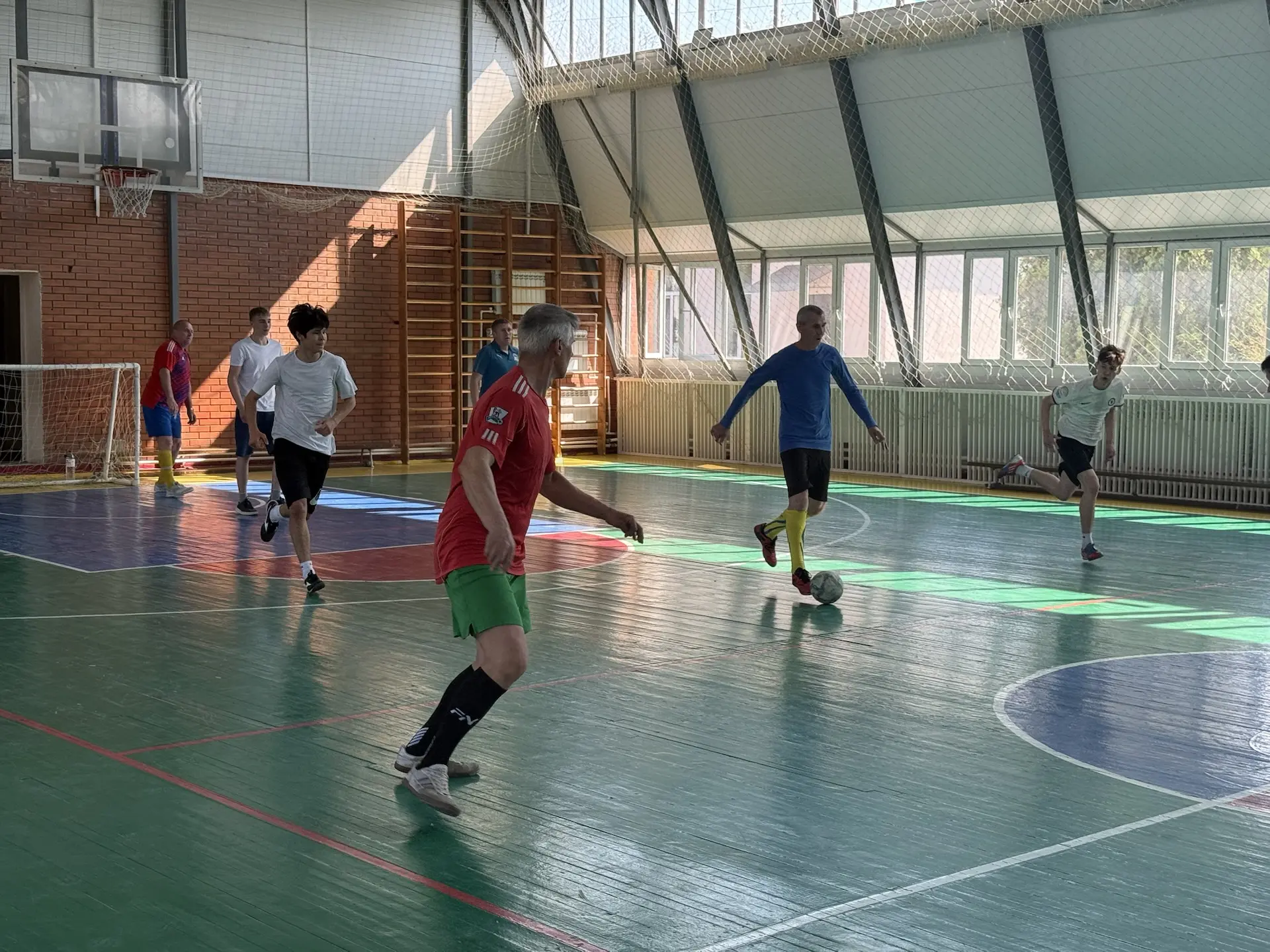 ⚽️ В преддверии 81-й годовщины Победы в Великой Отечественной войне в нашей школе прошёл турнир по м