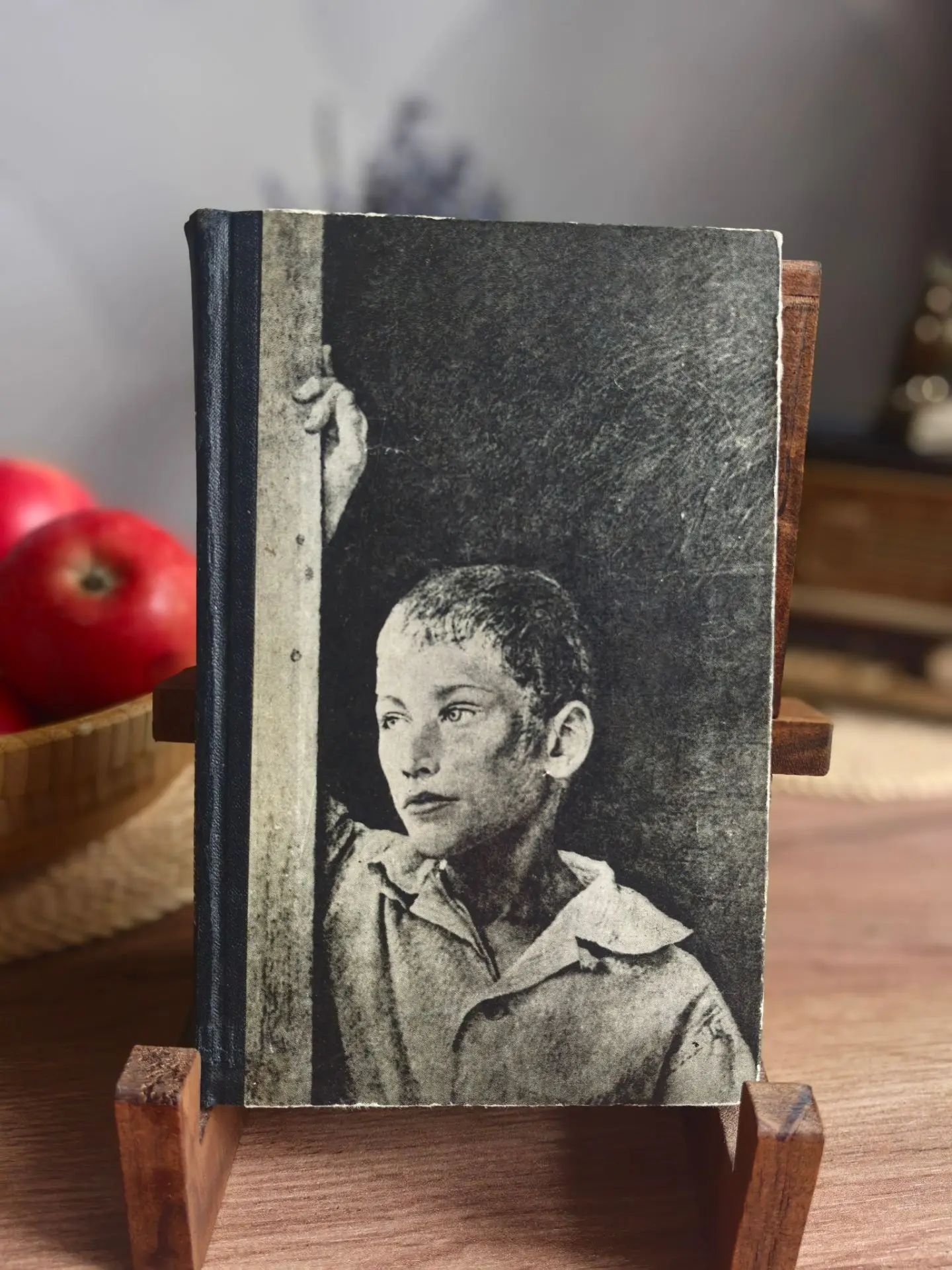 📚 Сэлинджер, которого издавали миллионными тиражами — но сегодня его советские издания...