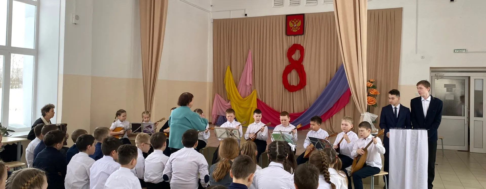 В нашем зале прошел замечательный концерт «Весеннее настроение», посвященный Международ...