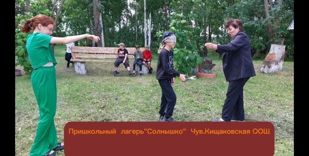 6 июня провели  игры  в стиле Сабантуя для детей, отдыхающих в пришкольном лагере.  Так...