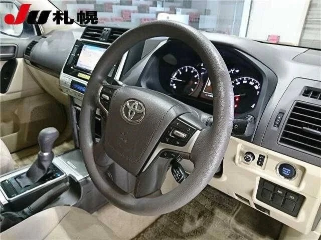 🚘TOYOTA LAND CRUISER PRAD