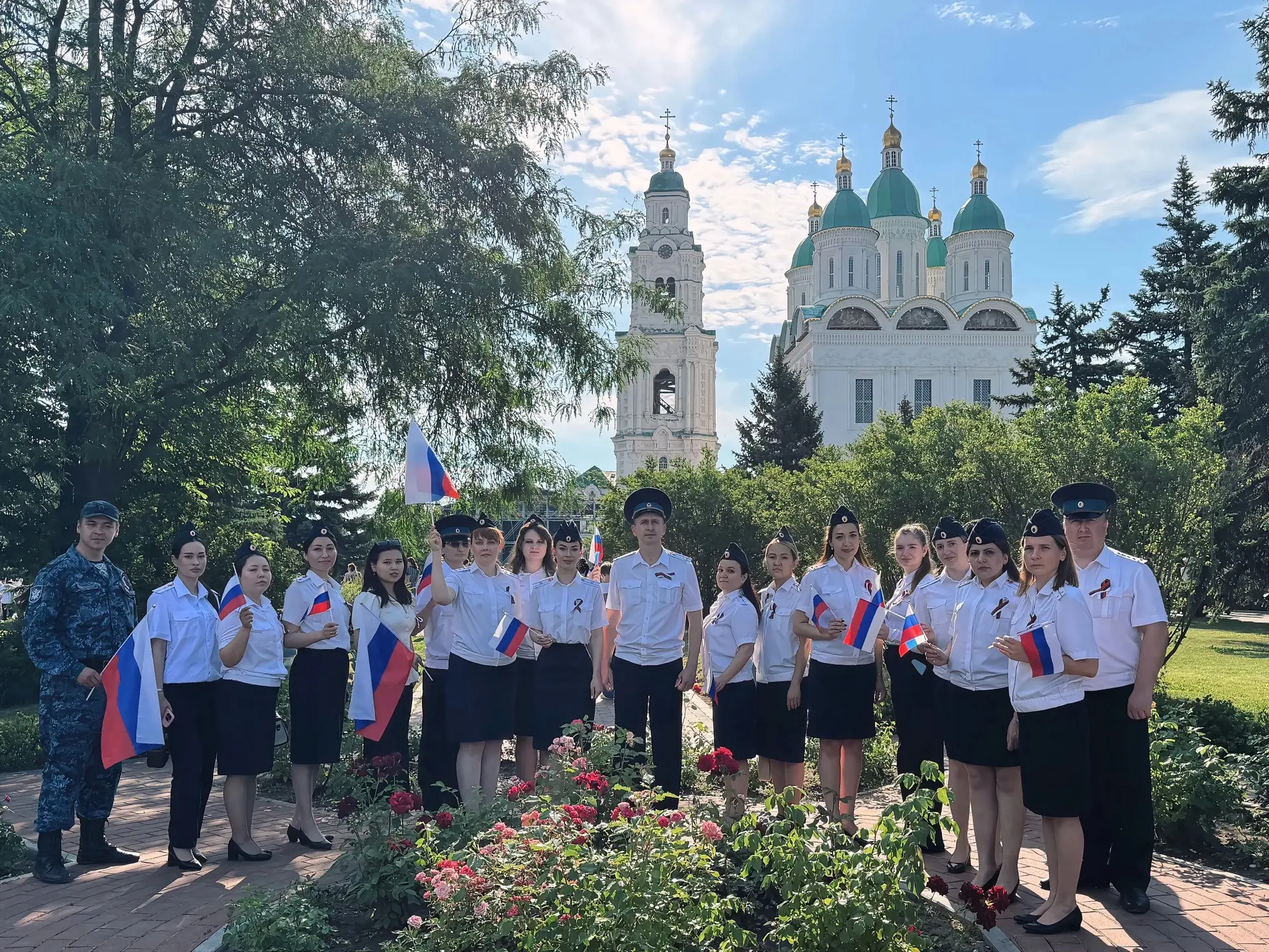 🇷🇺Астраханские судебные приставы приняли участие в торжественном мероприятии, посвяще...