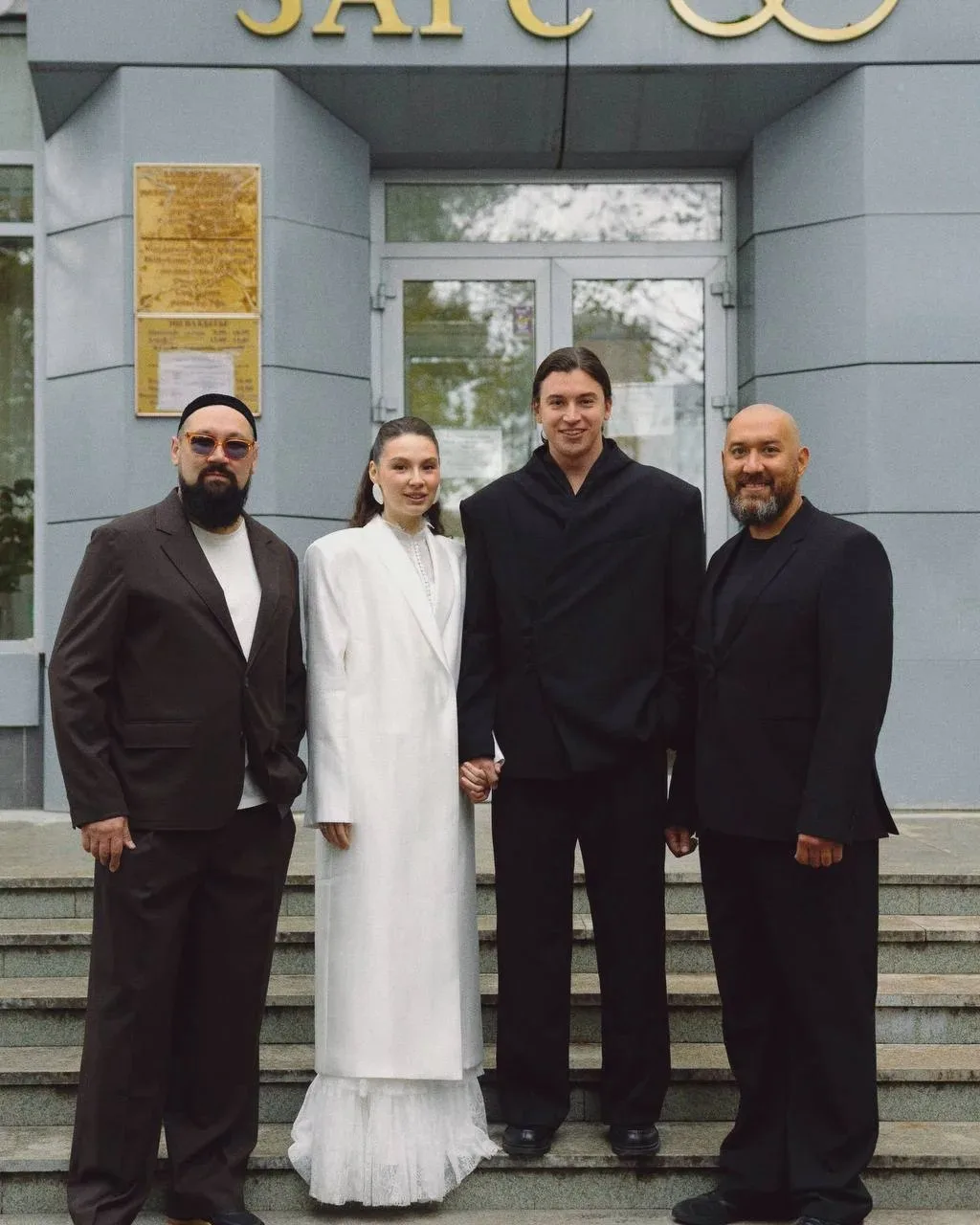 💍 Вокалистка AY YOLA Адель сыграла свадьбу