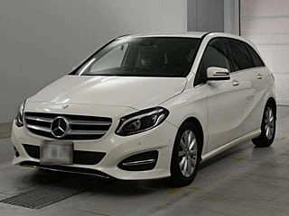 🇯🇵MERCEDES BENZ B CLASS 2016 
246242 B180
AT  1600 cc AC
⚙️Пробег 81000 km
4.5 балла 
 💰Аукционна