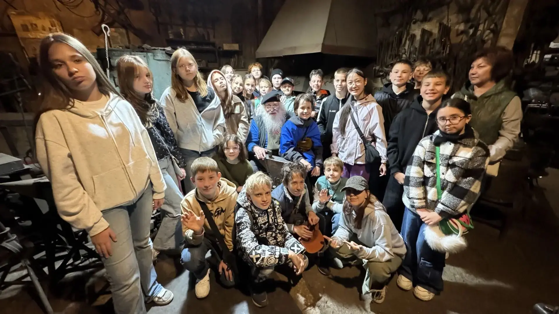 🔹️ Ученики 6Г класса побывали в "Сердце кузни" на Шарташе⛓️